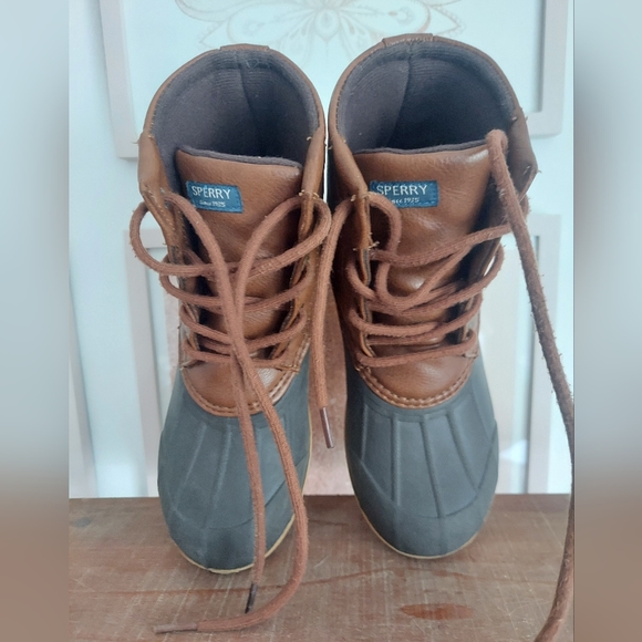 🎁 5/$25 Sperry duck boots, Port boots,  size 3M - Picture 6 of 12